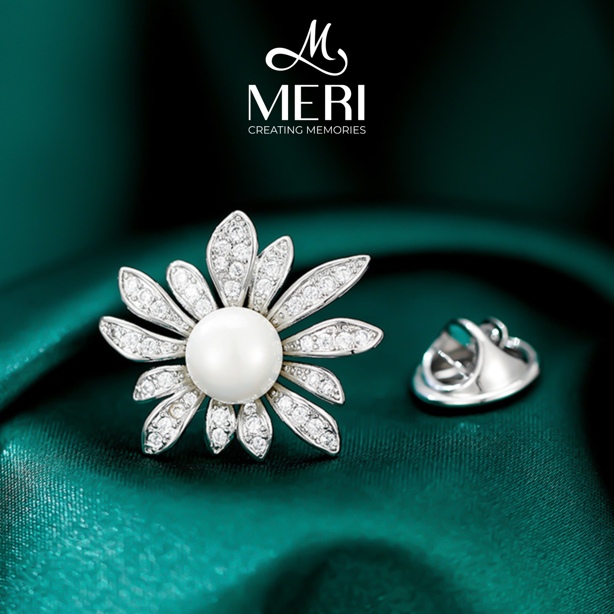 Pin cài áo Little Flower