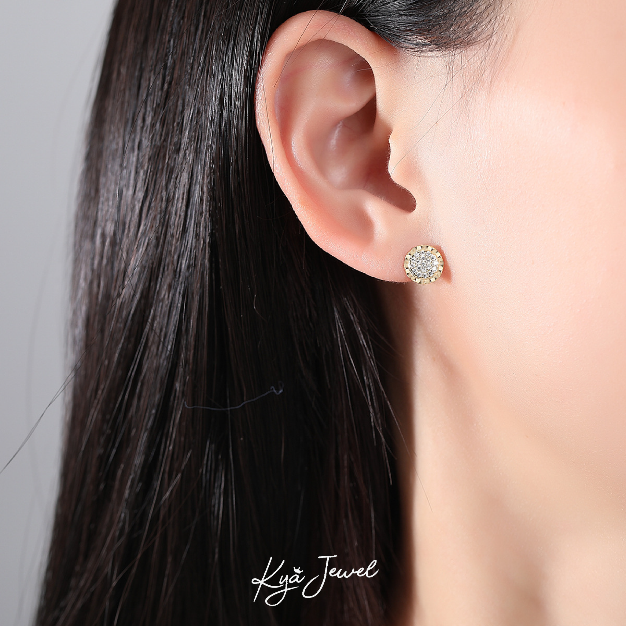 Khuyên tai nữ Round khảm đá CZ