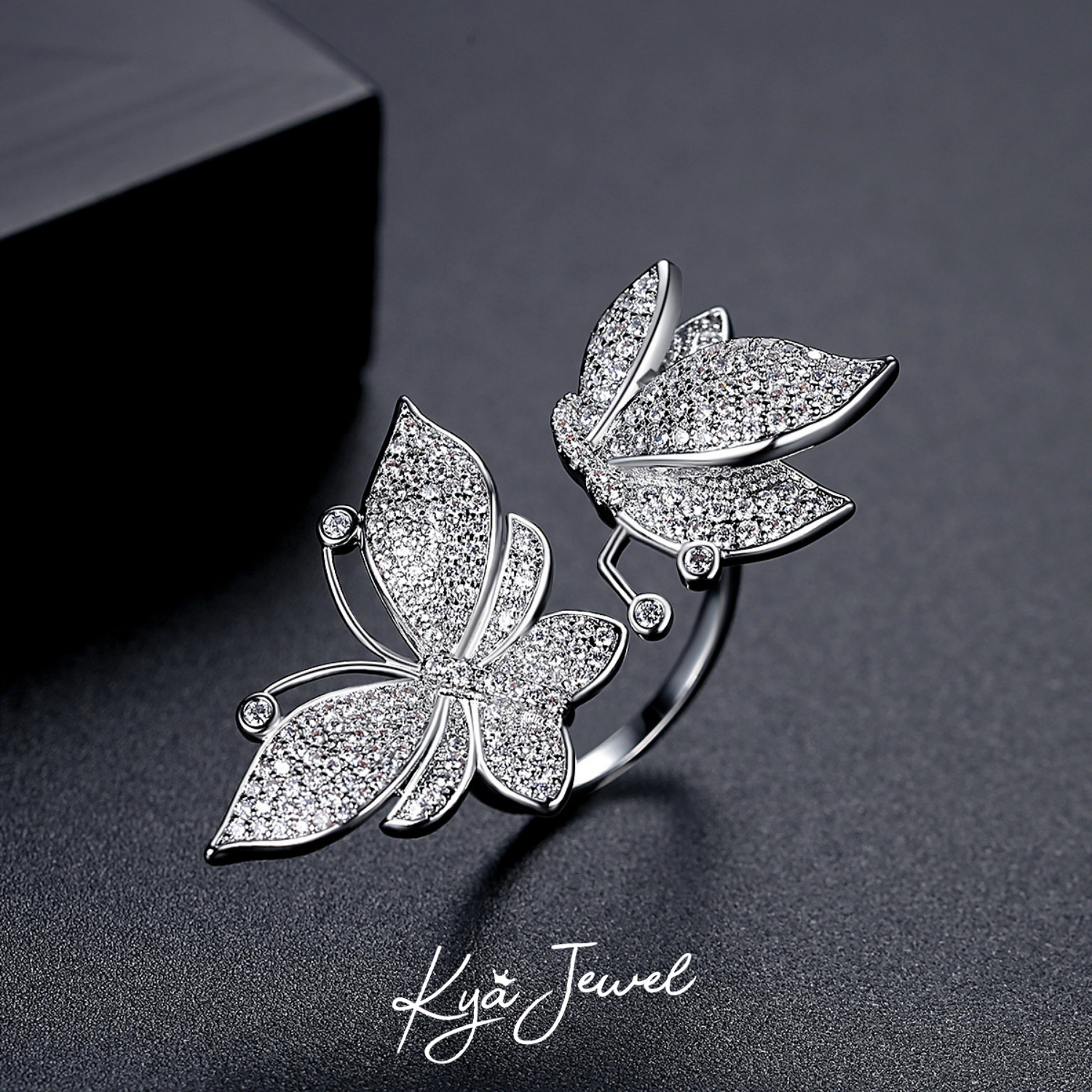 Nhẫn nữ Dazzling Butterfly