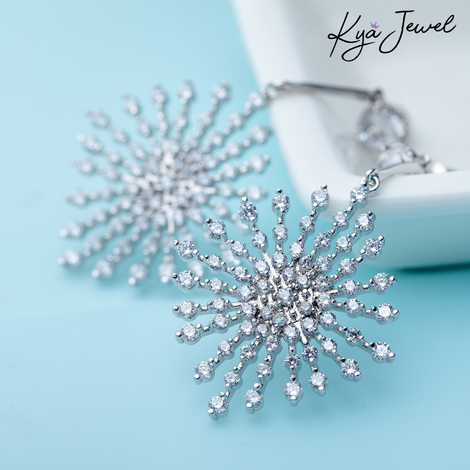 Khuyên tai nữ Snowflake Sparkle