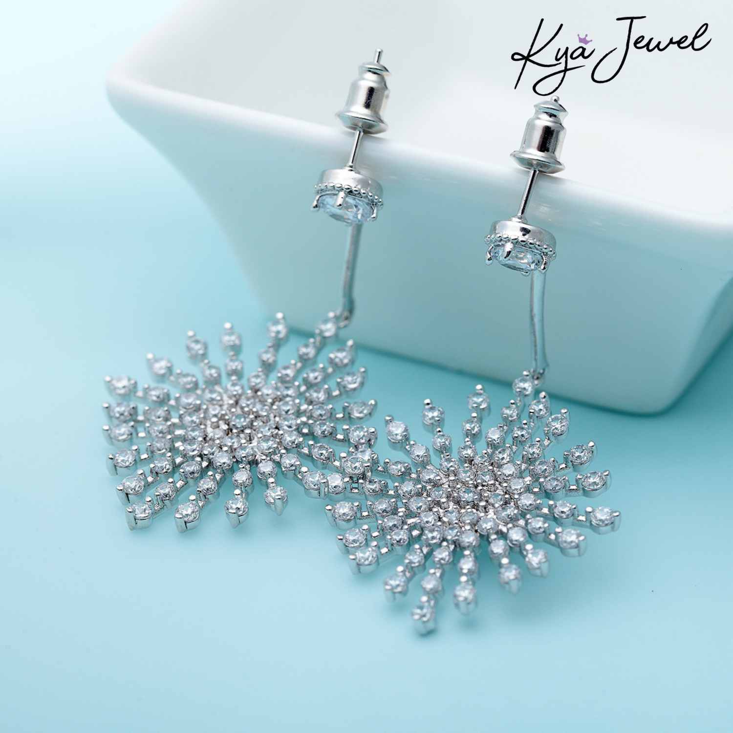 Khuyên tai nữ Snowflake Sparkle