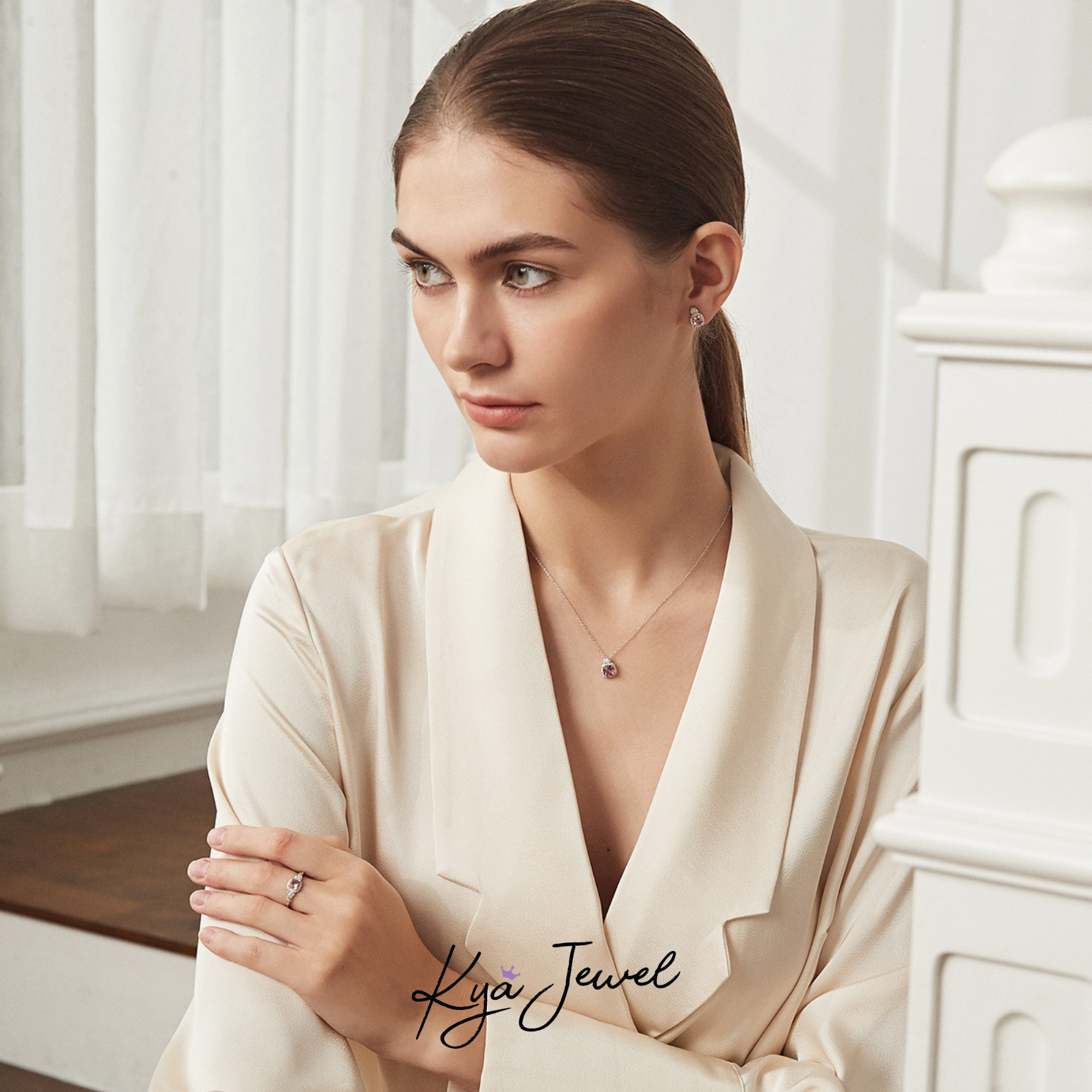 Dây chuyền nữ Romantic Pink