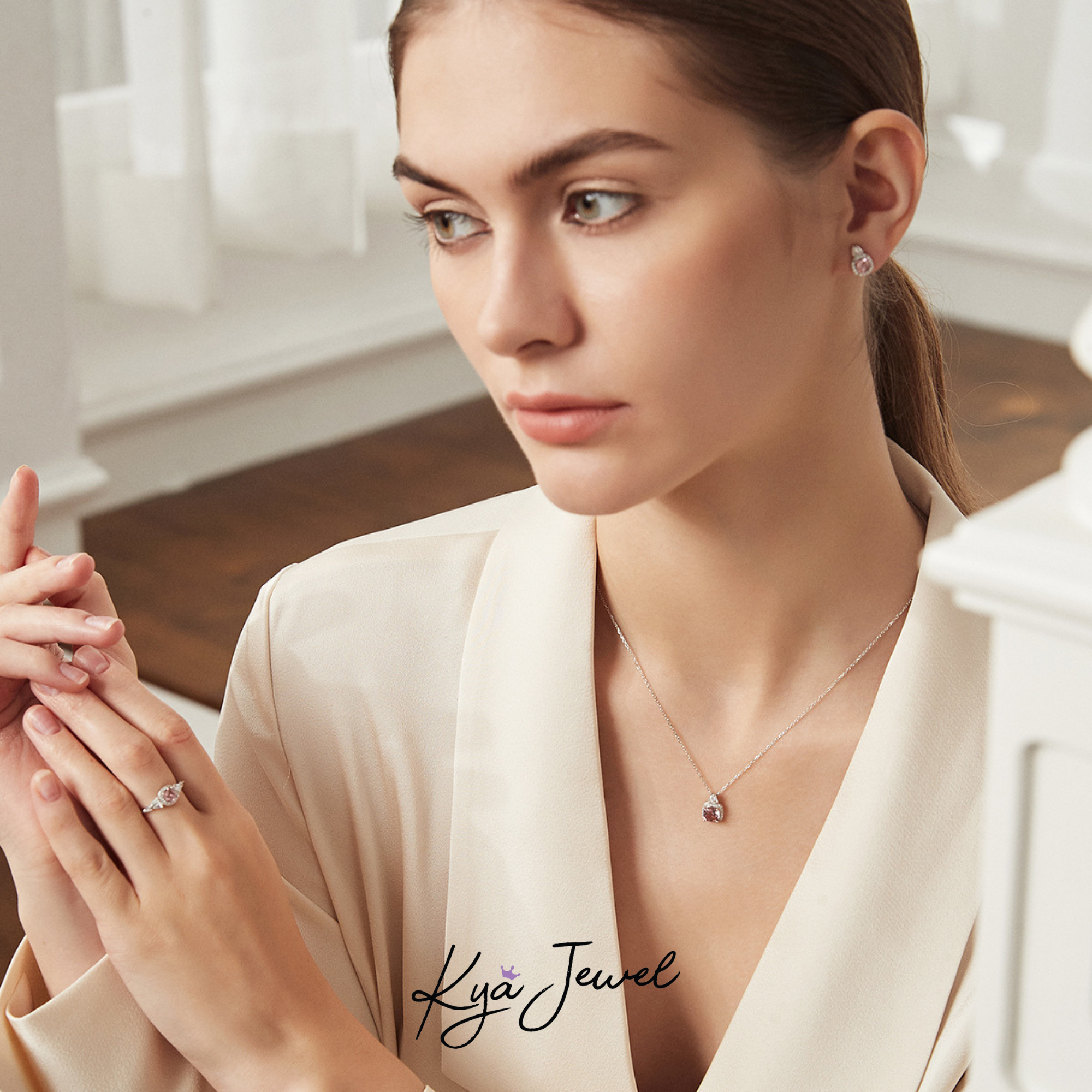 Dây chuyền nữ Romantic Pink