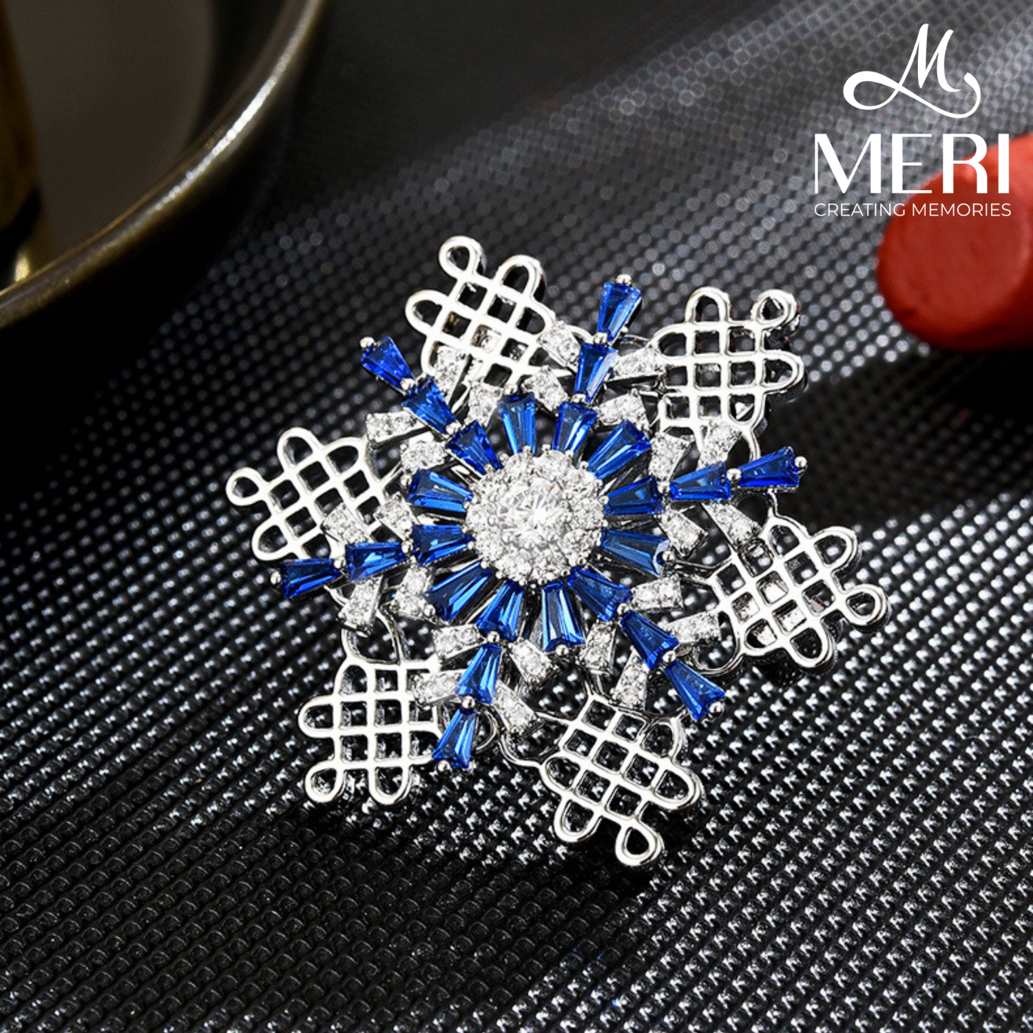Cài áo Blue Snowflake