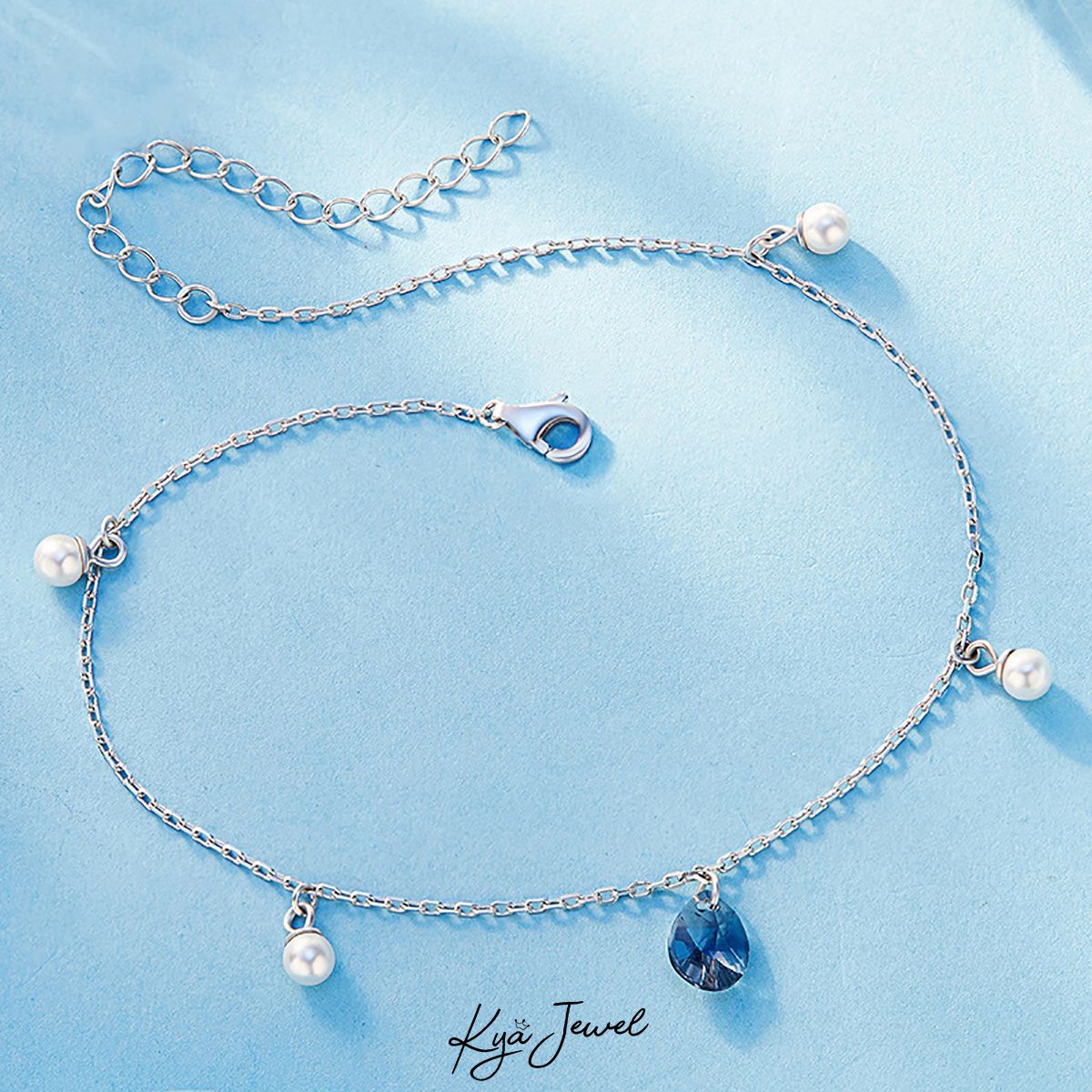 Lắc tay pha lê Swarovski xanh dương ấn tượng