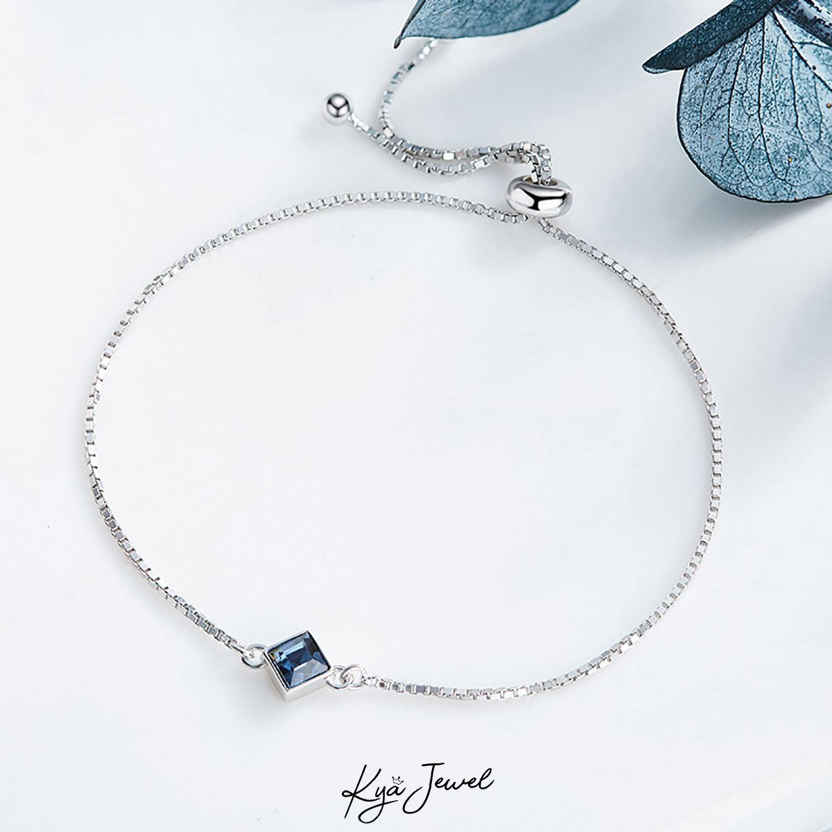 Lắc tay đá xanh đơn giản