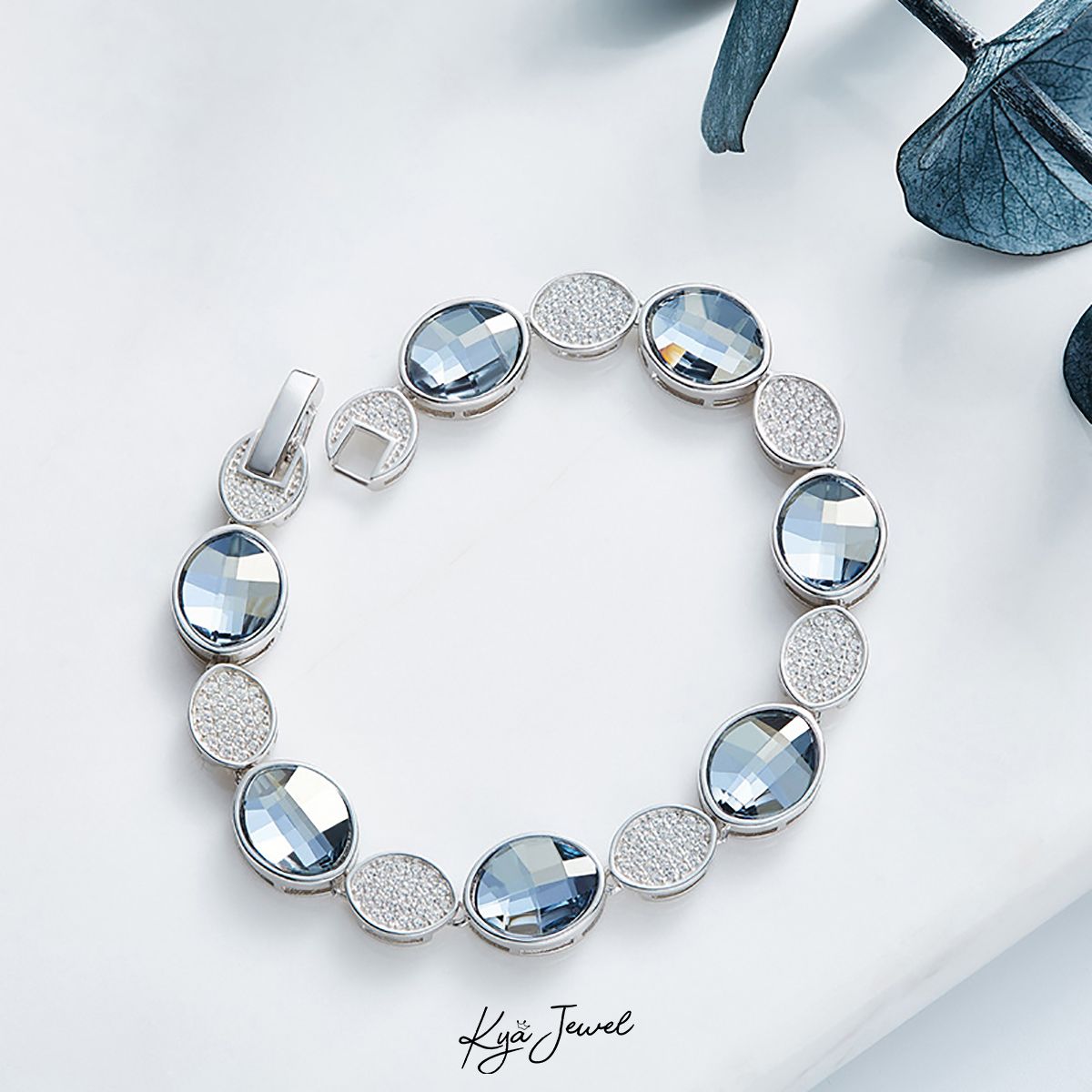Lắc tay pha lê Swarovski thời thượng