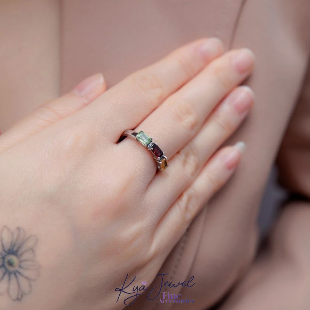 Nhẫn dãy đá Tourmaline đơn giản
