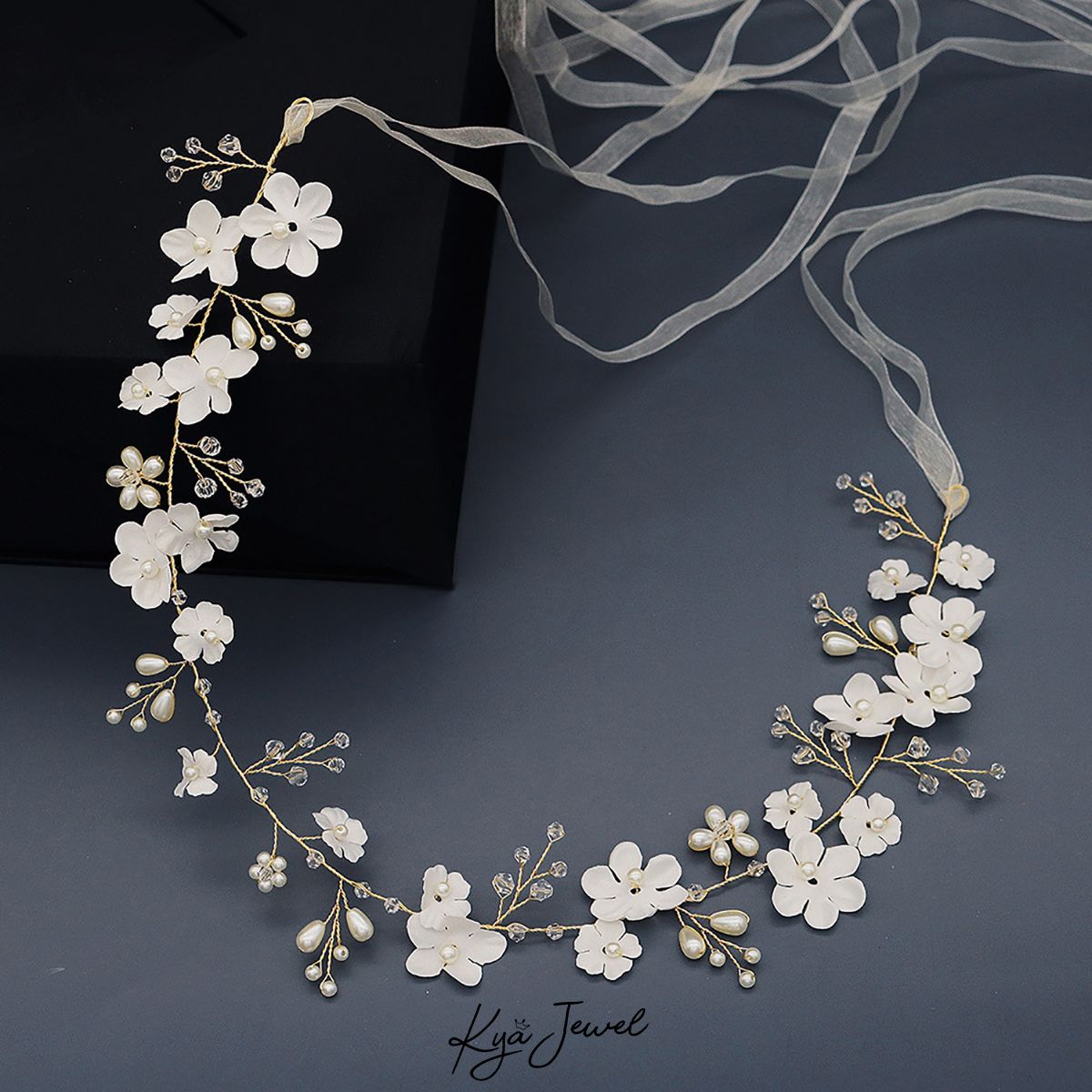 Thắt lưng handmade hoa rừng tươi mới