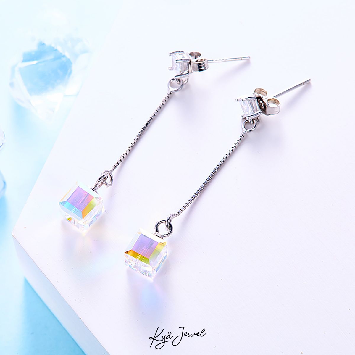 Hoa tai Swarovski dáng dài ấn tượng