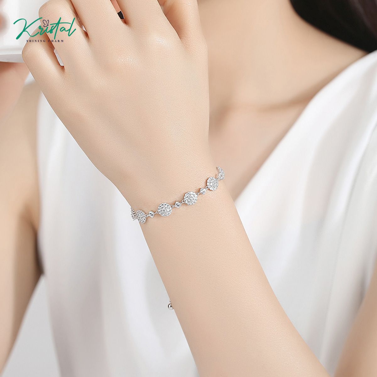 Lắc tay dây rút đính đá cz