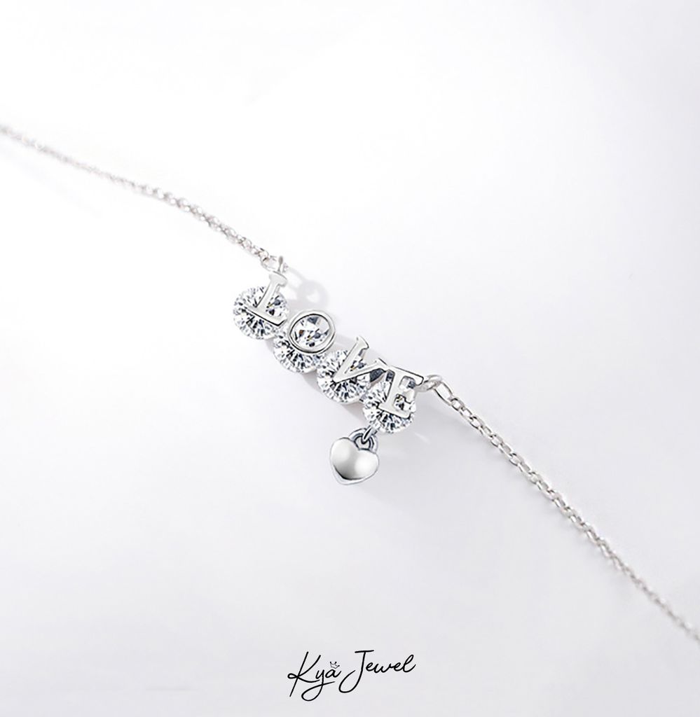 Dây chuyền LOVE lồng đá zircon