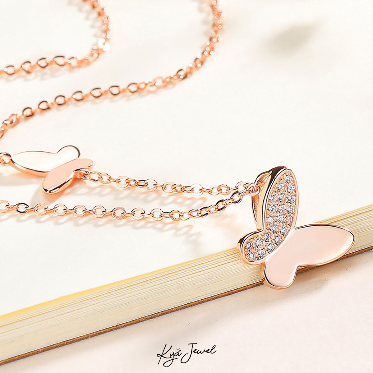 Dây chuyền đôi bướm ấn tượng