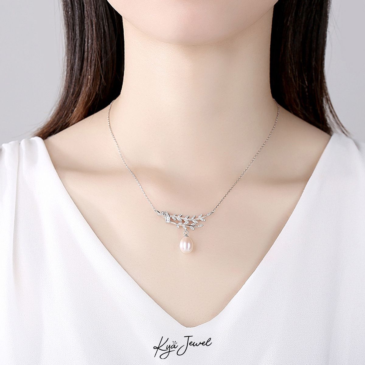 Dây chuyên nhánh lá đôi kèm ngọc trai