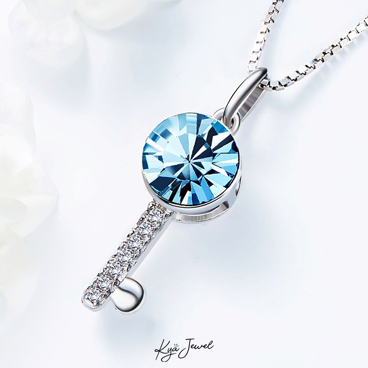 Dây chuyền Swarovski dáng chìa khoá