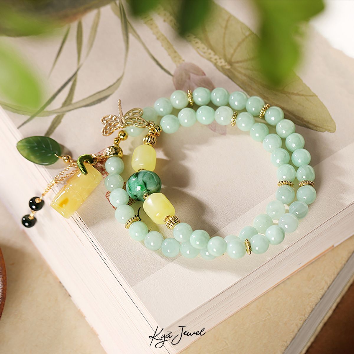 Vòng tay cẩm thạch xanh sang trọng