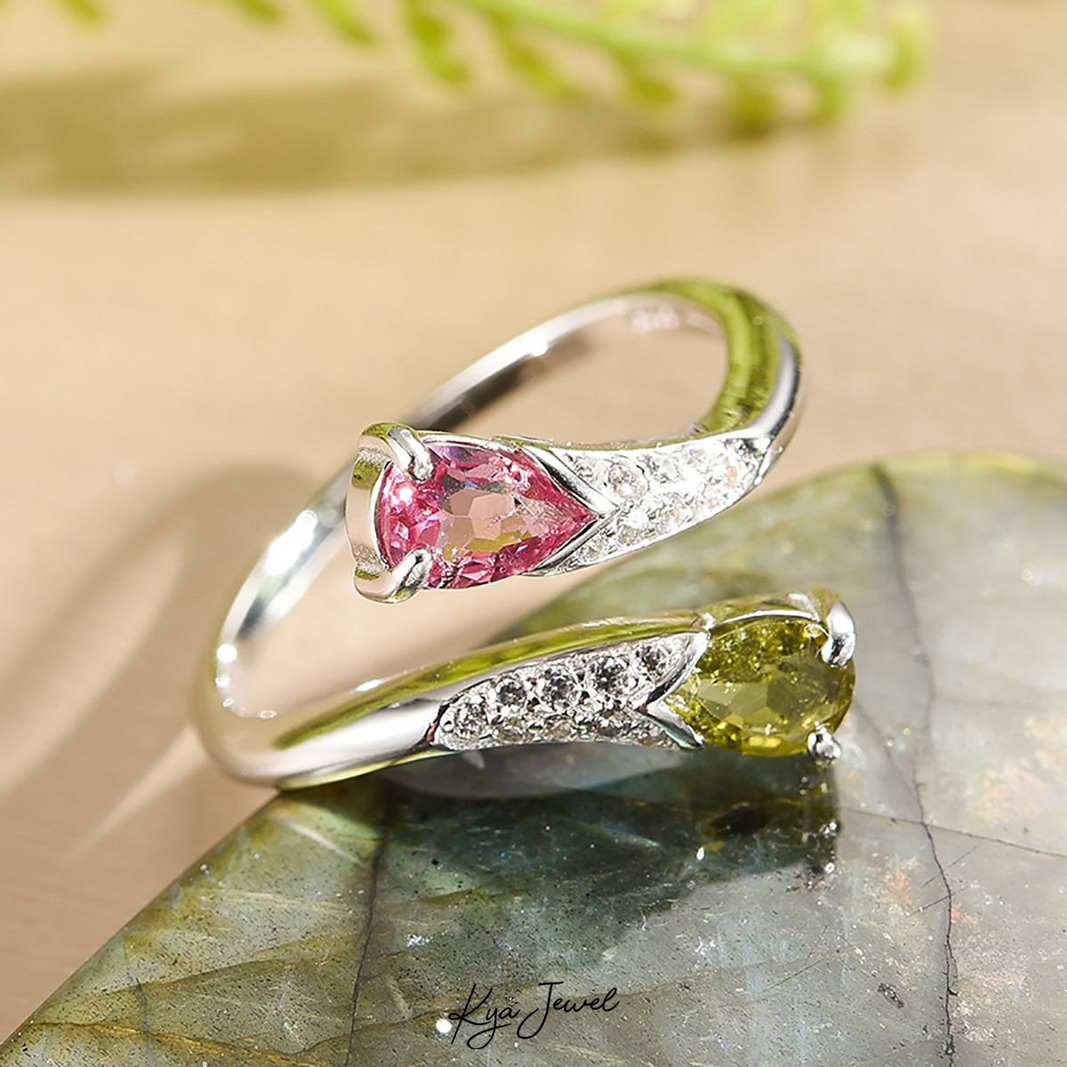 Nhẫn Tourmaline phong cách retro mới