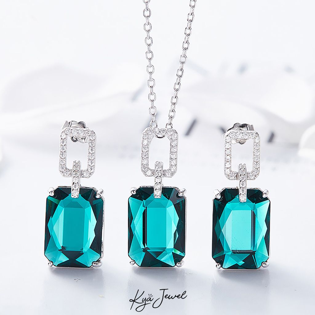 Bộ trang sức pha lê Swarovski vuông