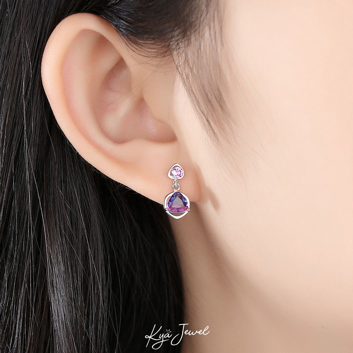 Khuyên tai bạc nữ đá tam giác màu tím sang trọng