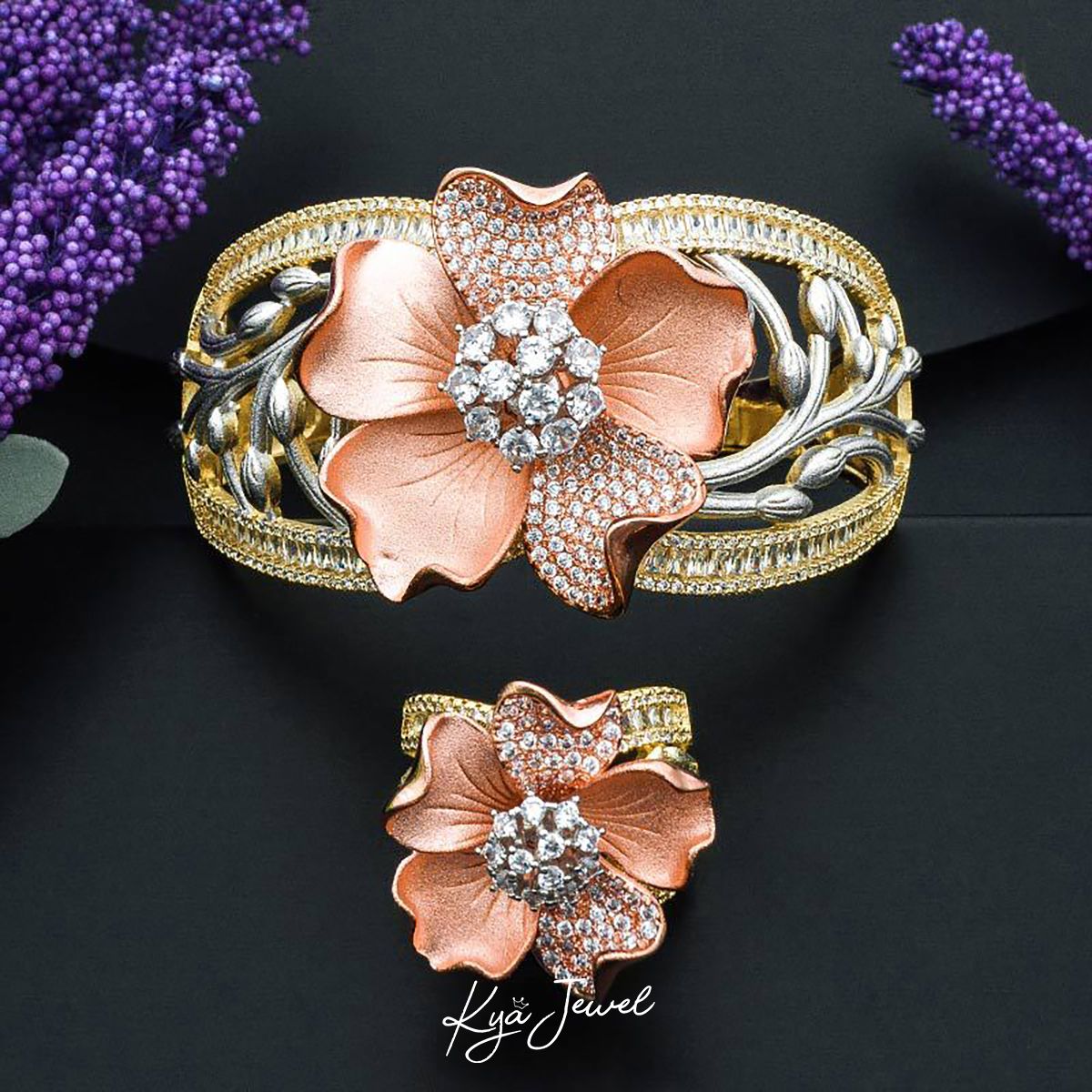 Set vòng tay và hoa hồng thời thượng