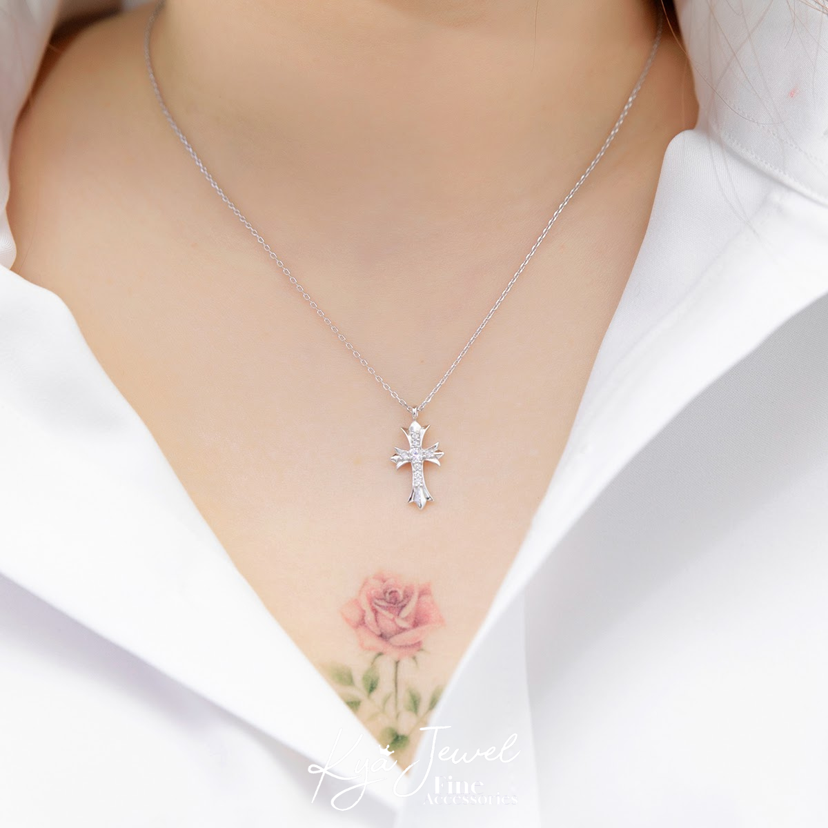 Dây chuyền thánh giá