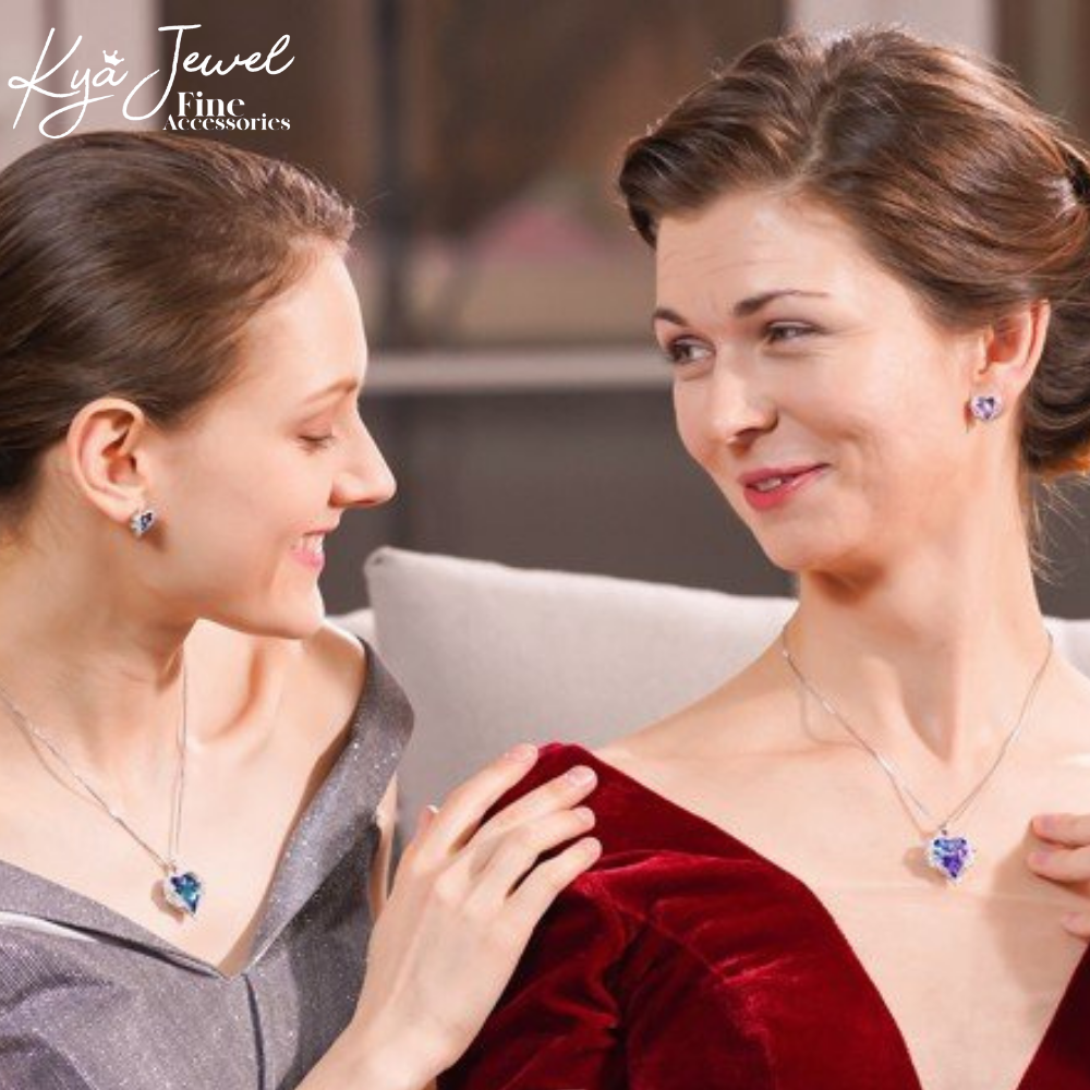 Khuyên tai bạc nữ tình yêu thuỷ chung đá Swarovski
