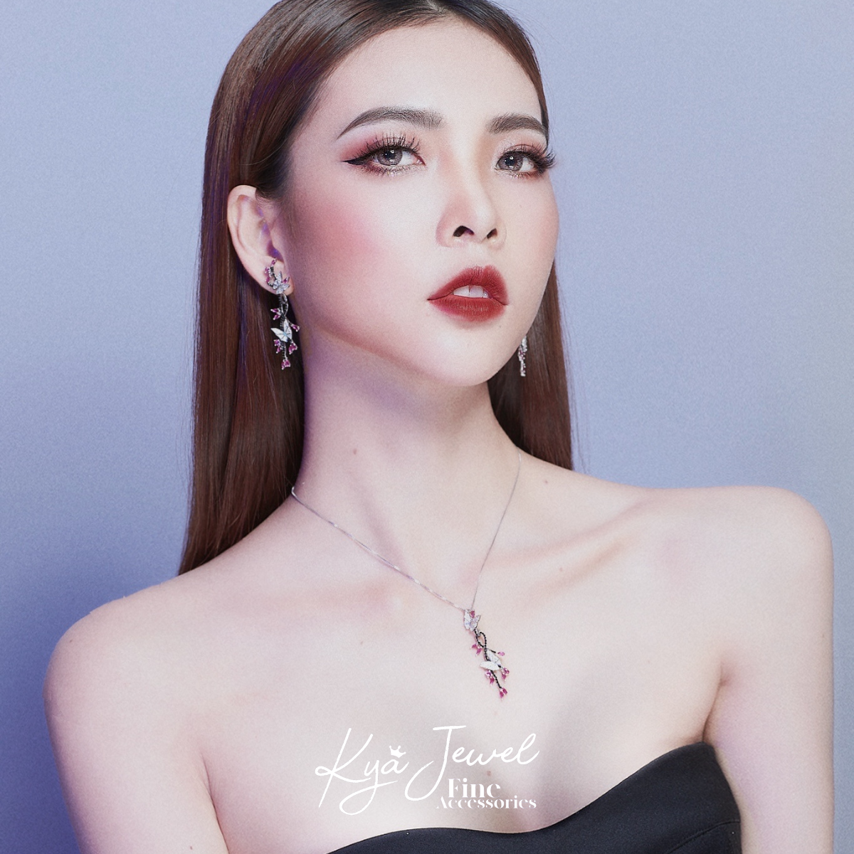 Dây chuyền bướm dáng dài tinh tế