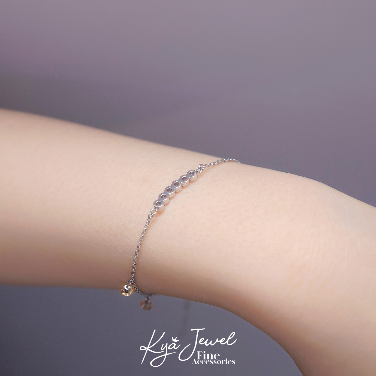 Lắc tay dãy đá cz trắng