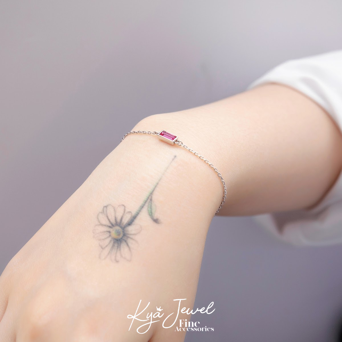Lắc tay đá Swarovski lấp lánh