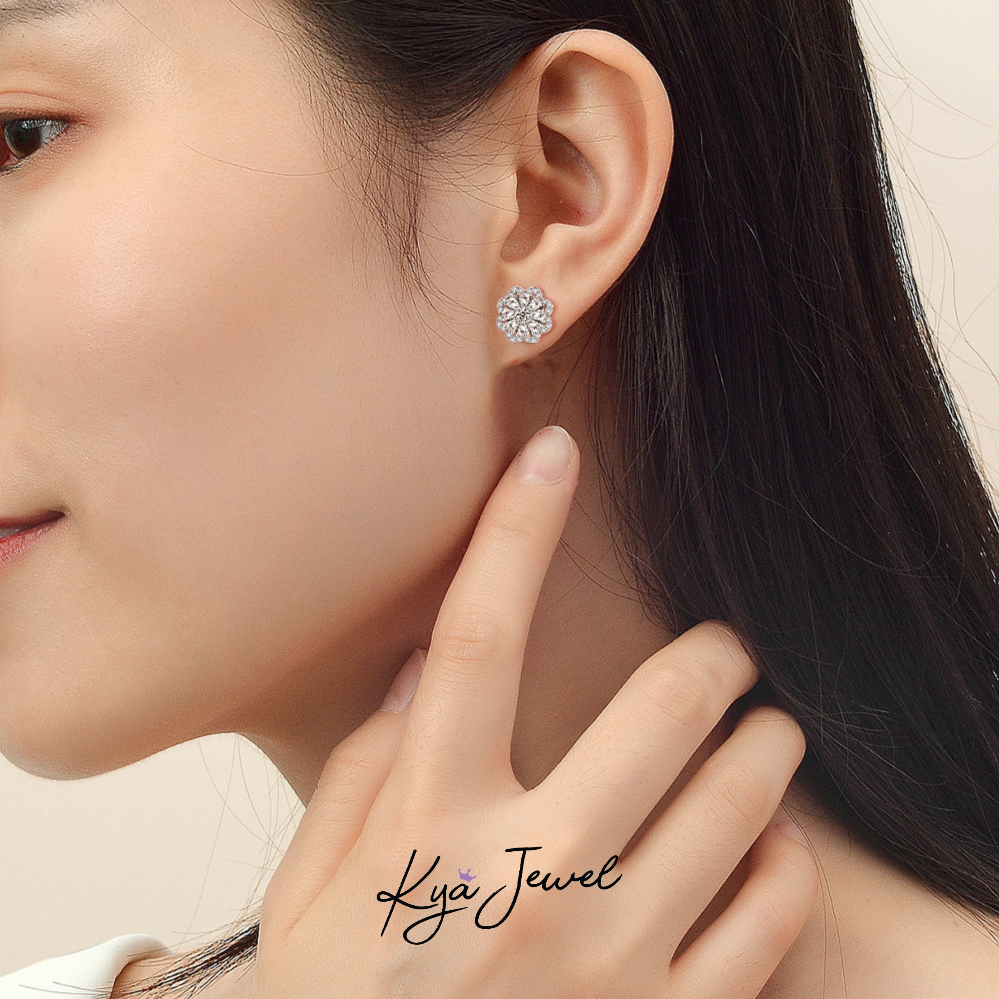 Khuyên tai nữ Sparkling Flower