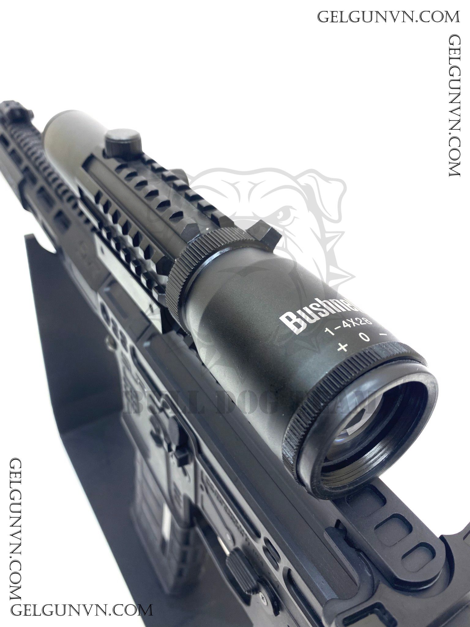 Scope Bushnell 1-4x28