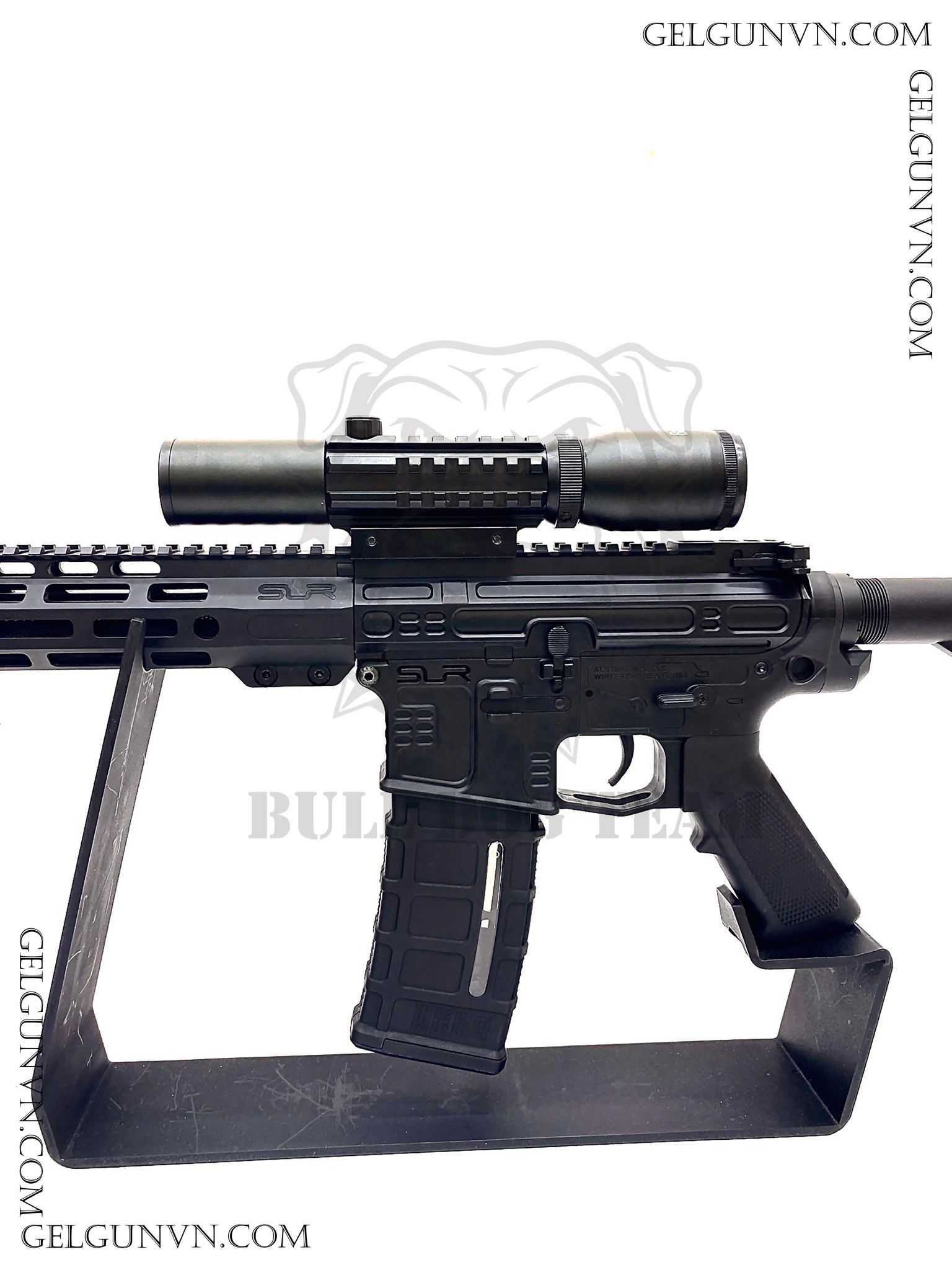 Scope Bushnell 1-4x28