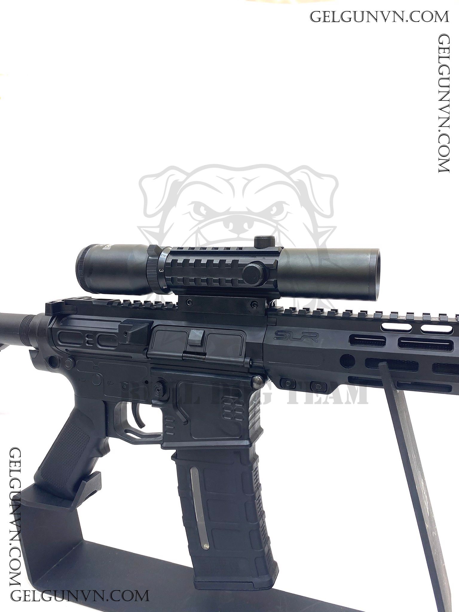 Scope Bushnell 1-4x28