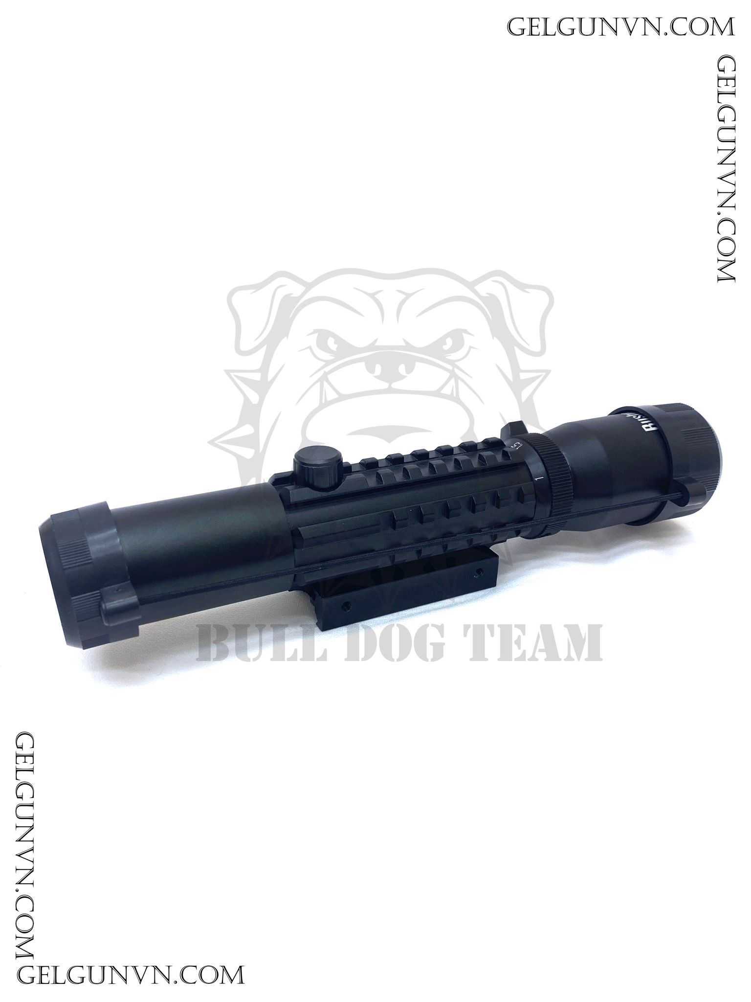 Scope Bushnell 1-4x28