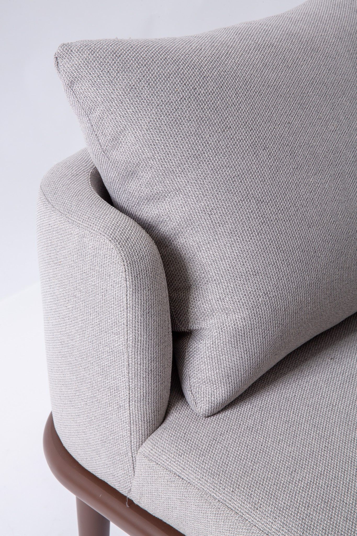 Ghế Scuth - Walnut & Grey