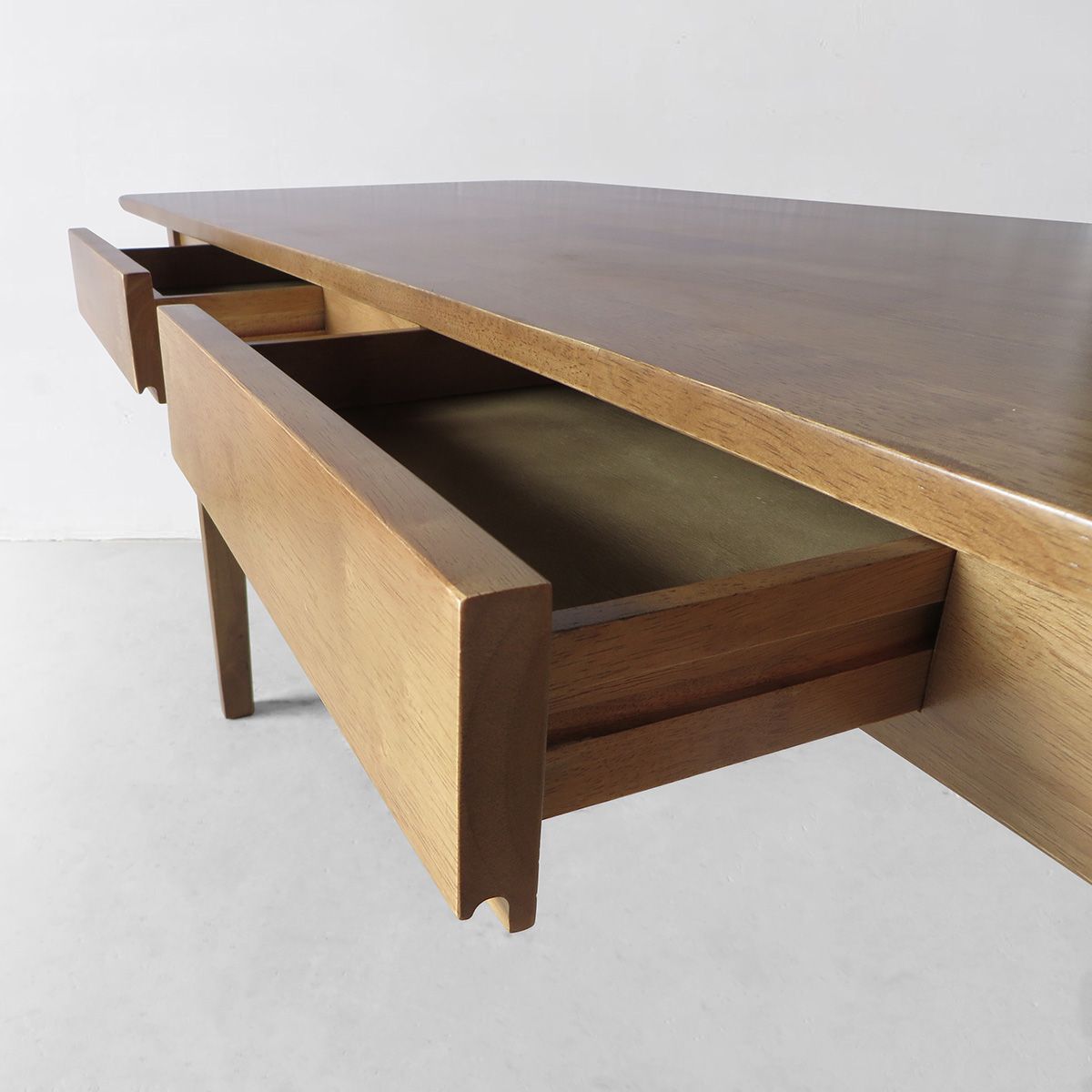 Bàn Làm Việc Amber - Dark Walnut