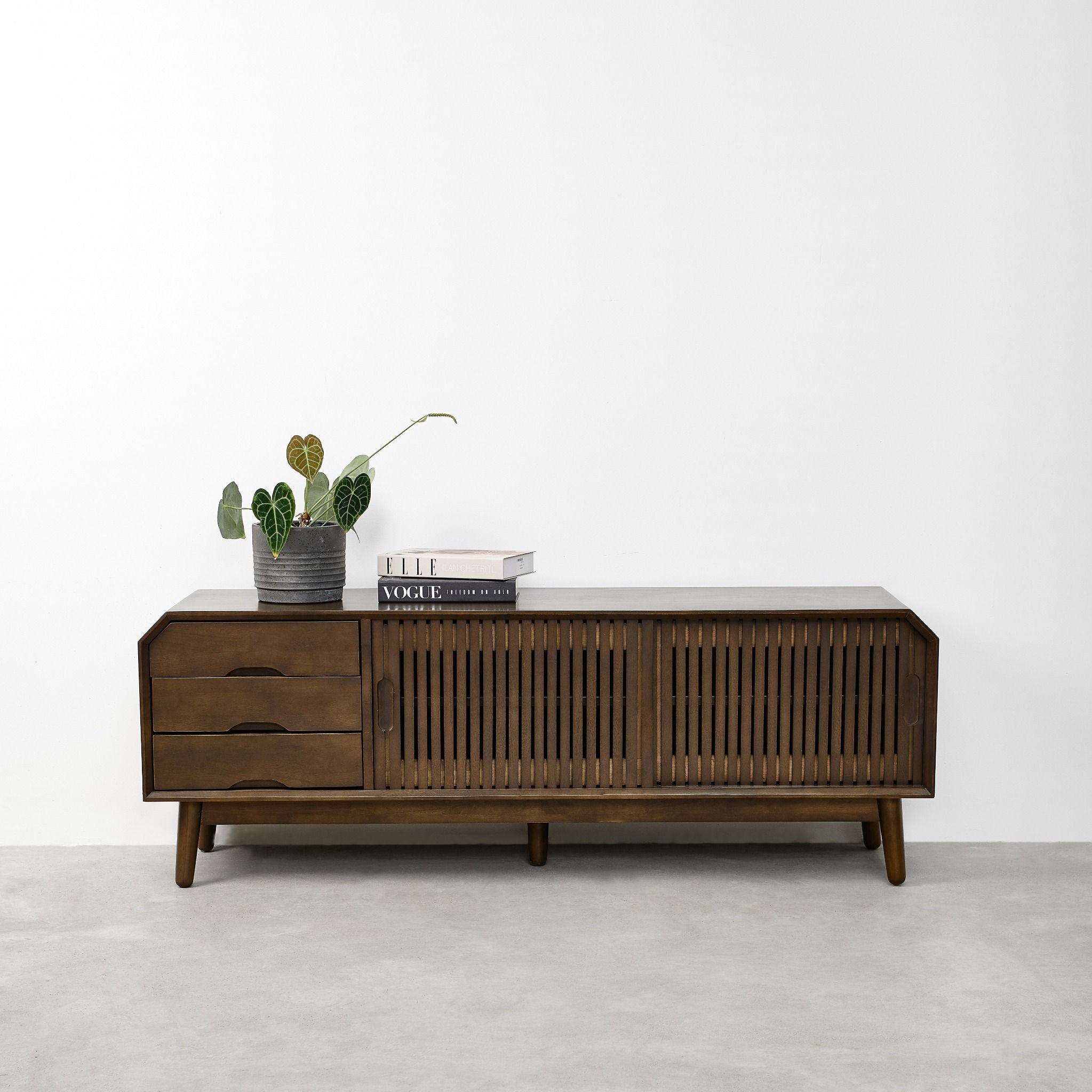 Kệ Tivi Verdana 150 - Dark Walnut
