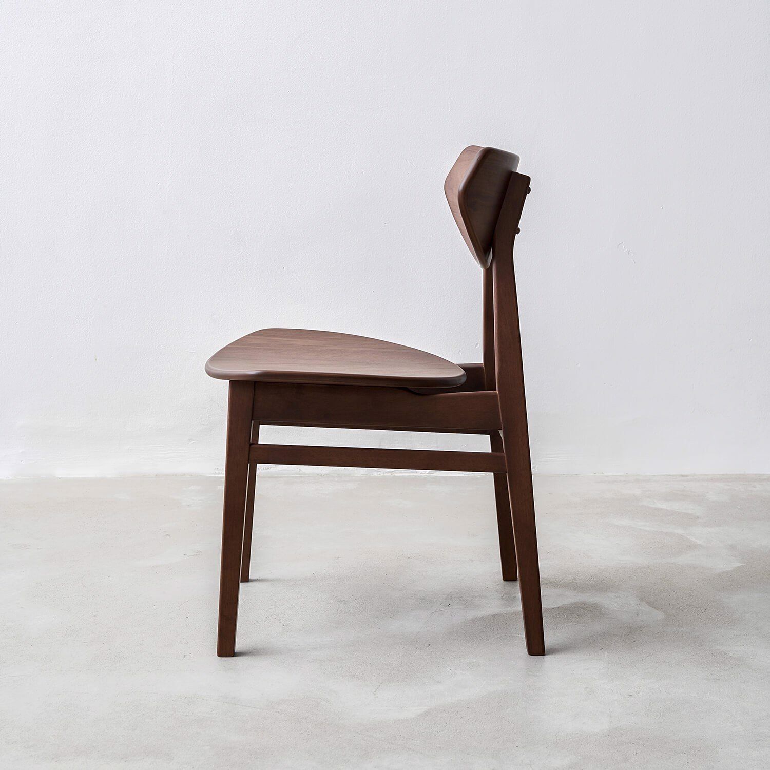 Bộ Bàn Ăn 44 - Dark Walnut