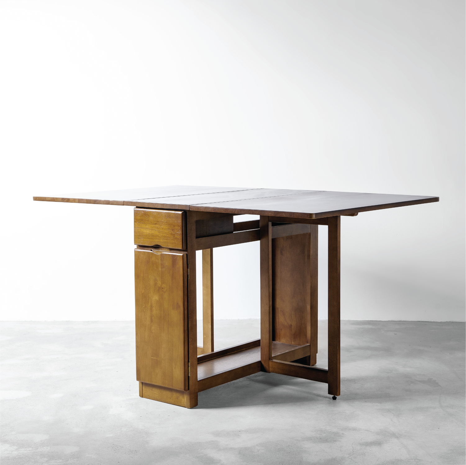 Bàn Maranta No.5 - Light Walnut