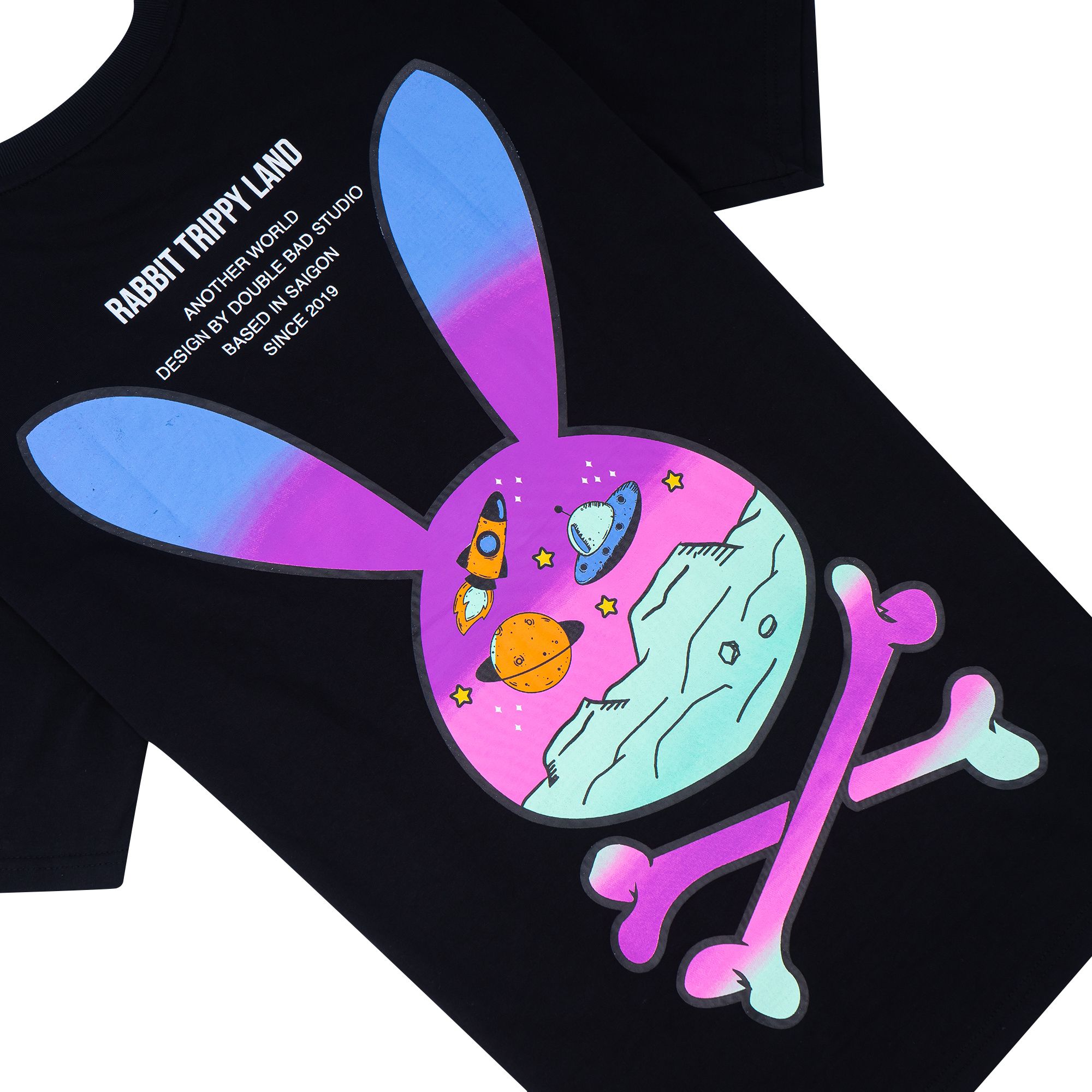 RABBIT TRIPPY LAND TEE