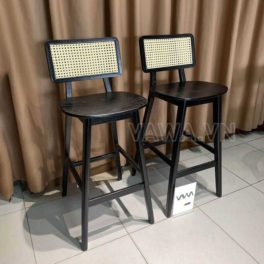 Ghế quầy bar gỗ Rustic tựa lưng mây - Ghế bar mộc mạc