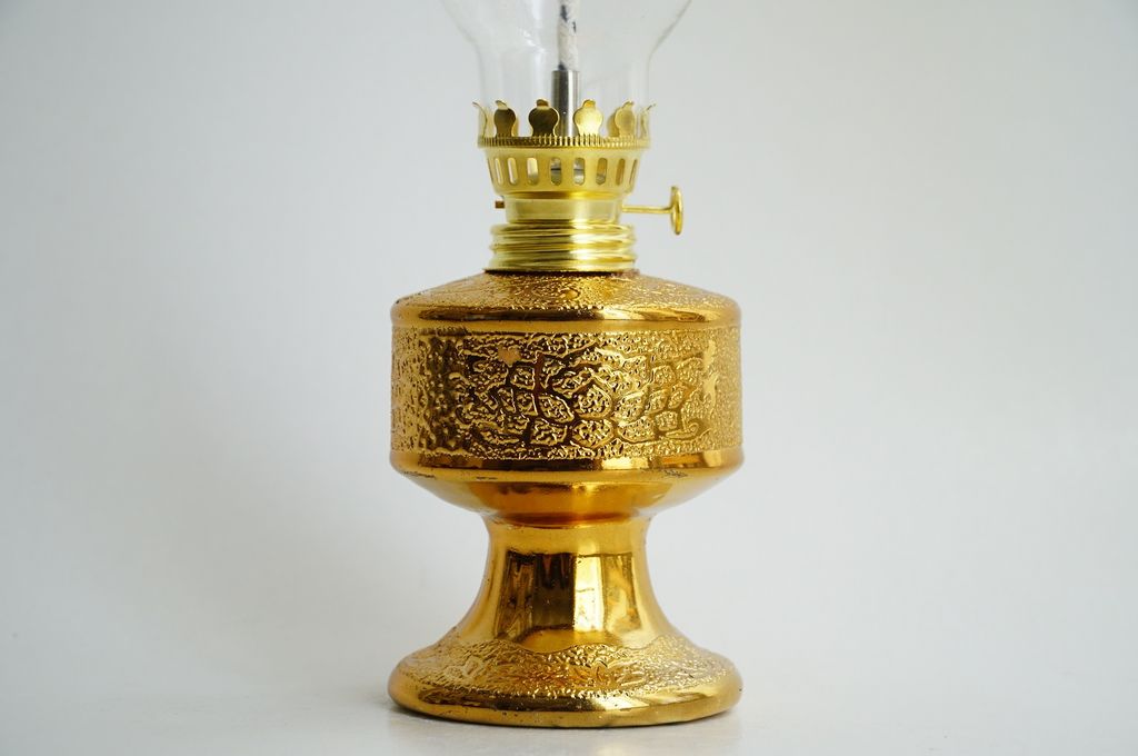 Đèn dầu thờ cúng truyền thống chân cao kim sa vàng - Cao 18cm