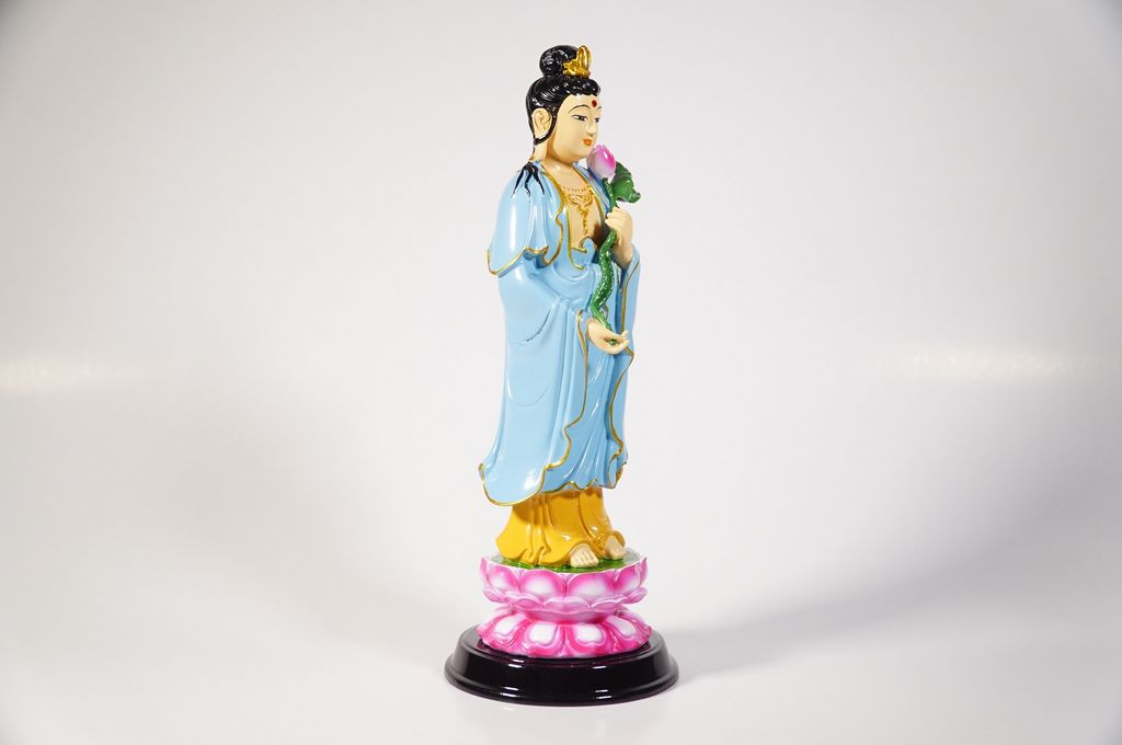 Tượng Phật Đại Thế Chí Bồ Tát vẽ màu áo xanh đứng - Cao 25cn