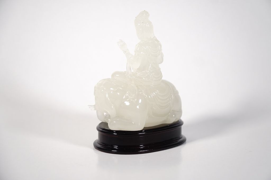 Tượng Phật Phổ Hiền Bồ Tát cưỡi coi dạ quang phát sáng đẹp mê - Cao 10cm
