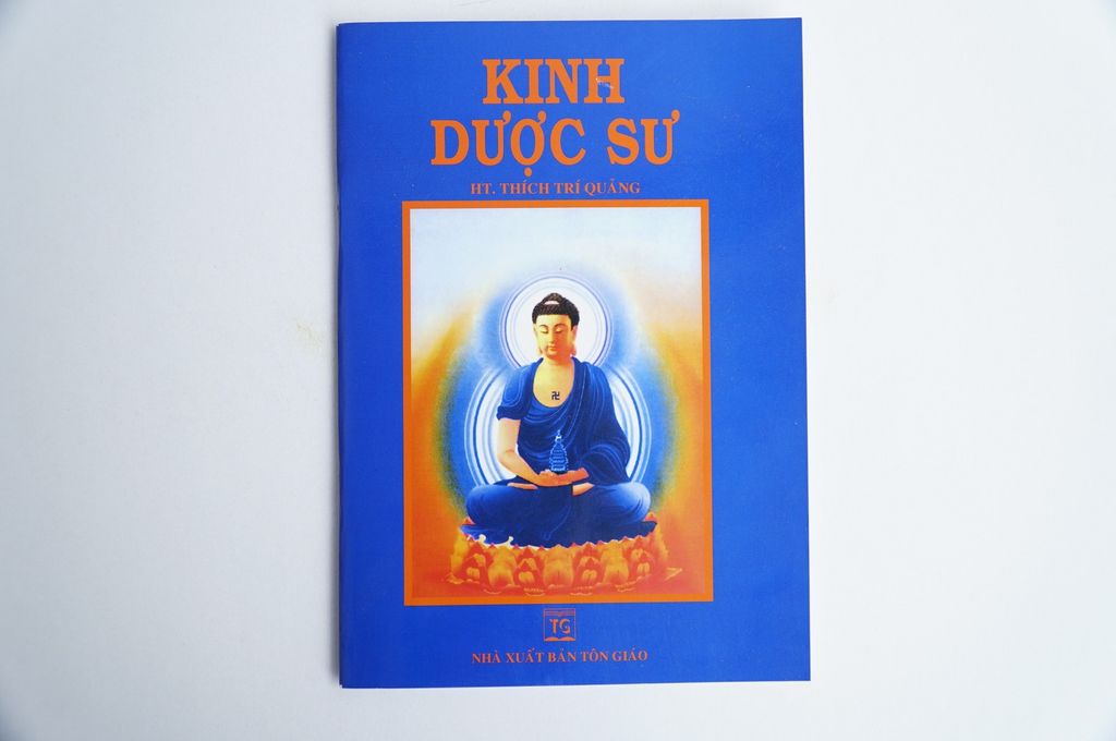 Sách Phật Giáo - Kinh Dược Sư bìa giấy xanh - Thích Trí Quảng - Chữ to rõ 50 trang