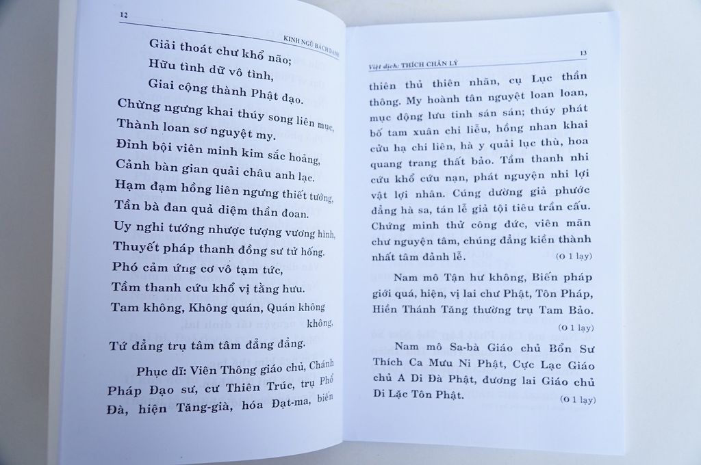 Sách Phật Giáo - Kinh Ngũ Bách Danh bìa giấy vàng - Thích Chân Lý - Chữ to rõ 90 trang