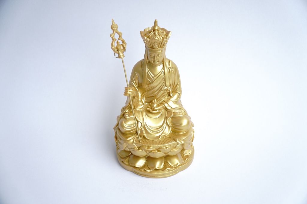 Tượng Phật Địa Tạng Vương Bồ Tát ngồi nhũ vàng - Cao 17cm