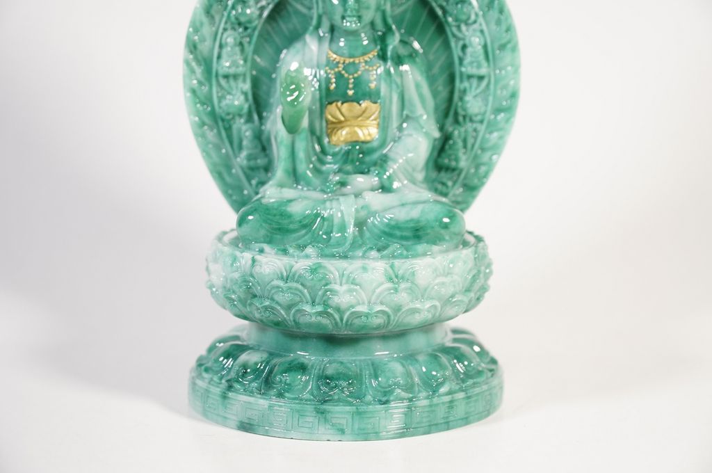 Tượng Phật Quan Âm Bồ Tát cẩm thạch lá bồ đề hào quang để xe ô tô, bàn thờ - Cao 19cm ngồi