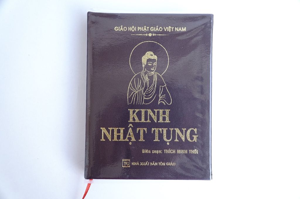 Sách Phật giáo - Kinh nhật tụng - Thích Minh Thời - Bìa da nâu 526 trang