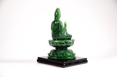 Tượng Quan Âm Bồ Tát ngồi tòa sen có đế cẩm thạch - Cao 12cm